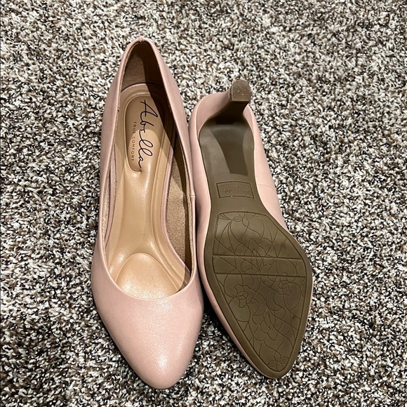 Abella Blush Pink Heels - Picture 4 of 4